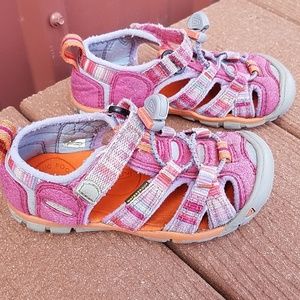 KEEN Pink Sandals/Water Shoes Toddler Size 9